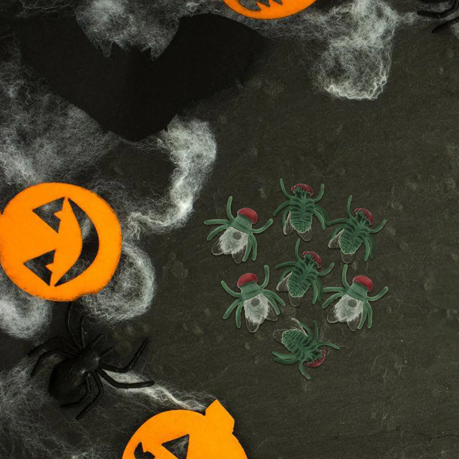 

50Pcs Realistic Prop for Pranks Lifelike Artificial Flies Set Indoor Outdoor Party Joke Decoration Simulation Scary