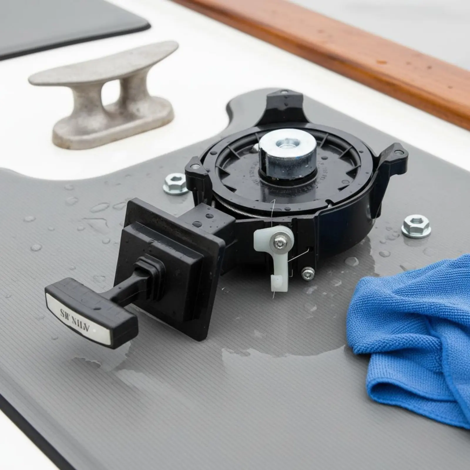 Recoil Starter Assembly Easy to Install Pull Start Assembly Outboard Pull Start Sturdy Build Marine Engine Part for Boat Repair
