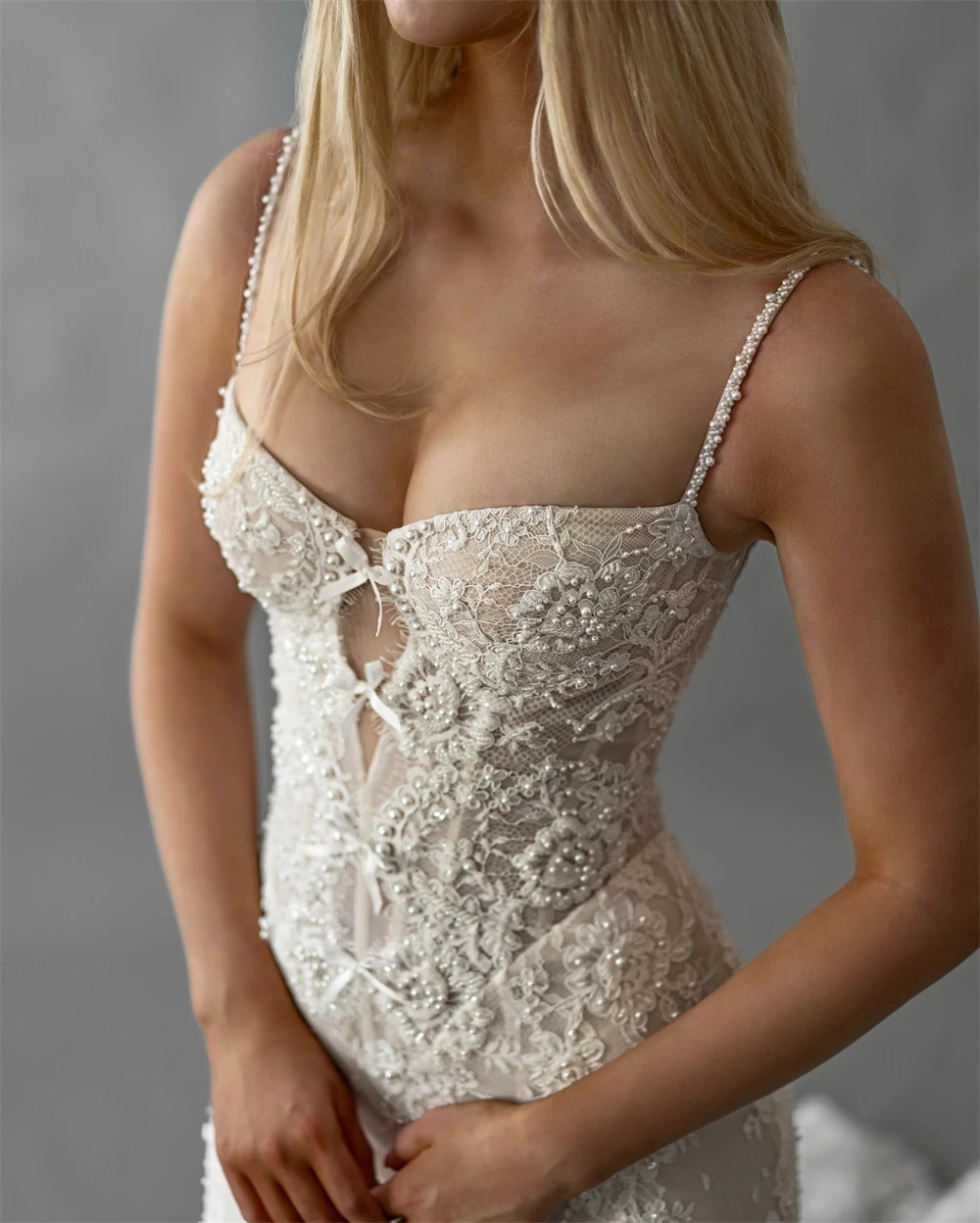 

Customized Elegant Ivory Lace Bridal Gowns Boho Sweetheart Sleeveless Wedding Dress Sexy Mermaid Court Train Vestido De Novia