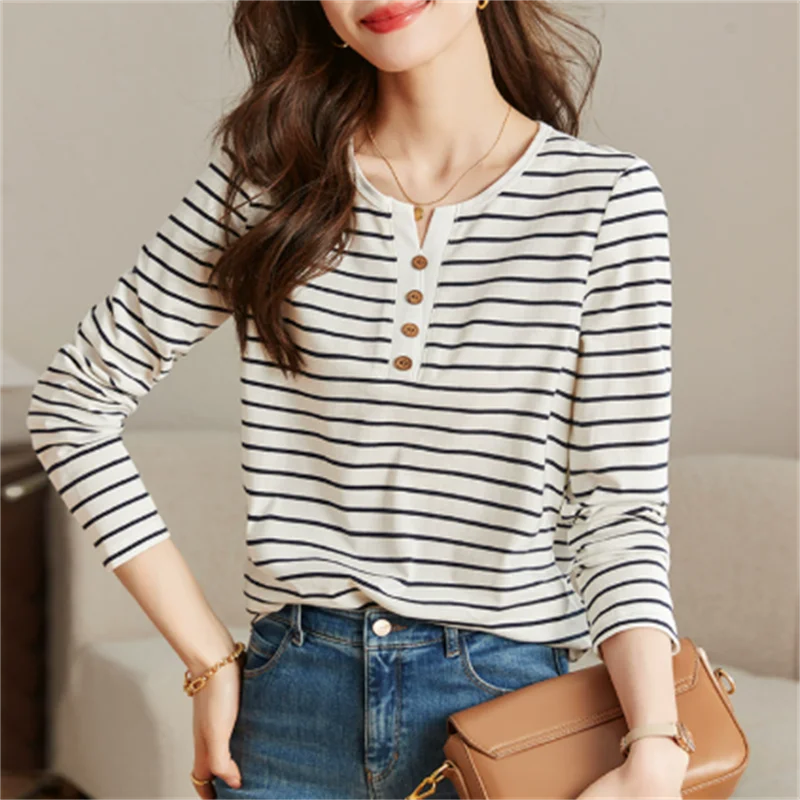 

Белая полосатая футболка для женщин, весенне-осенняя женская одежда, футболка, тонкий пуловер, тонкие базовые топы, модные женские футболки