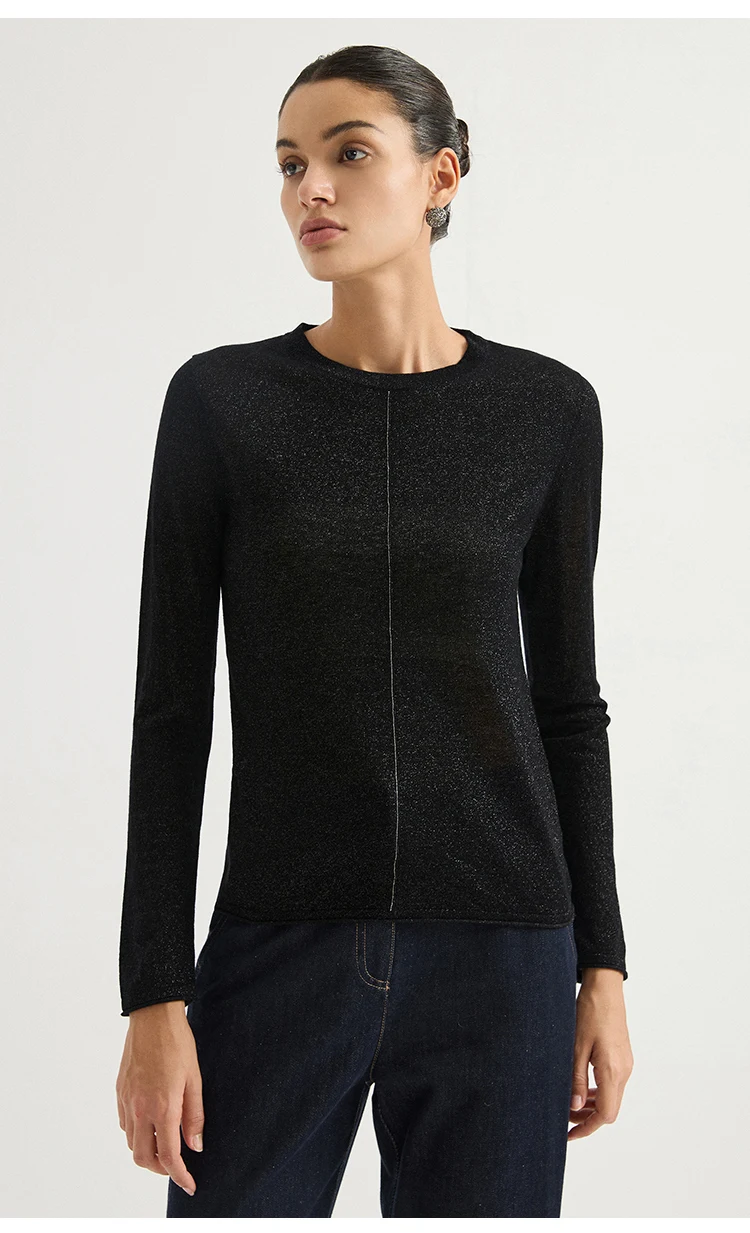 BY3621712 Damen-Pullover mit Rundhalsausschnitt aus Wollmischung mit Lurex-Strick, langen Ärmeln, zentralem Kettenverschluss vorne, schmaler Passform und metallischem Glanz für den frühen Herbst. – Detail 3