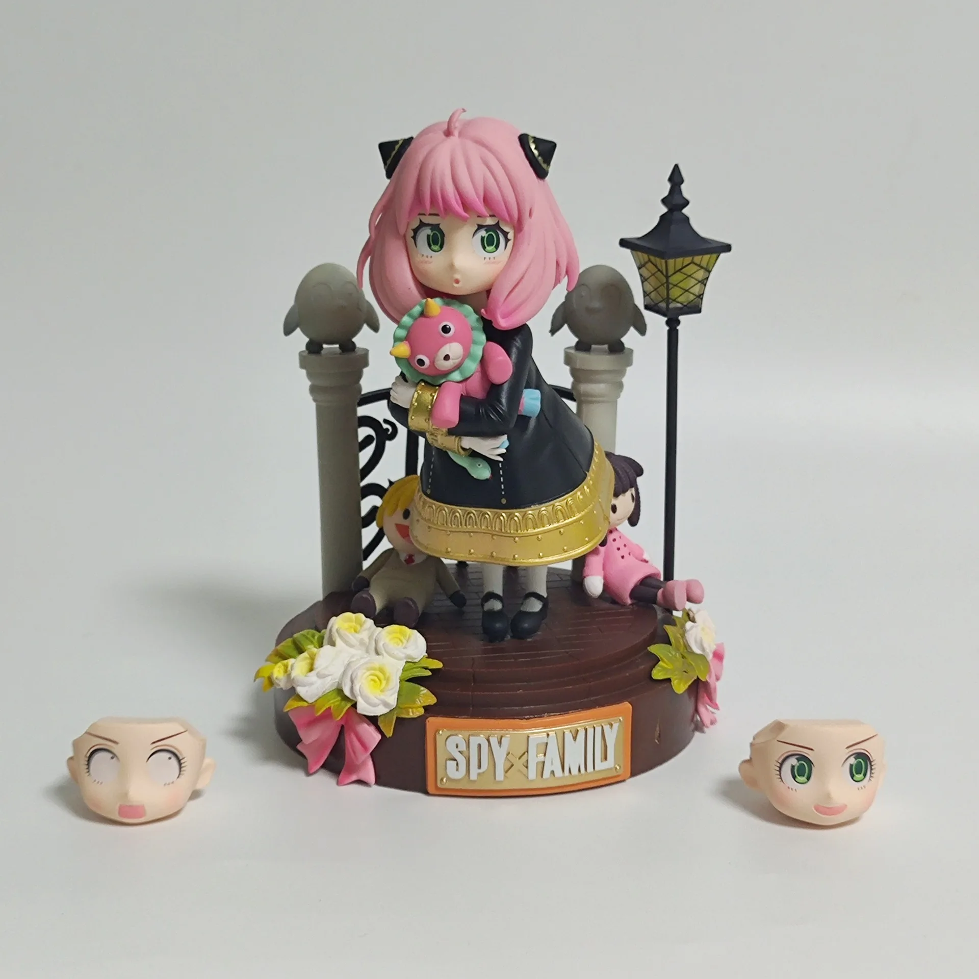 SPY×FAMILY Anime Figure Kawaii GK Anya Forger Action Figure Send Two Replacement Faces Collectible Model Doll Toys Gifts