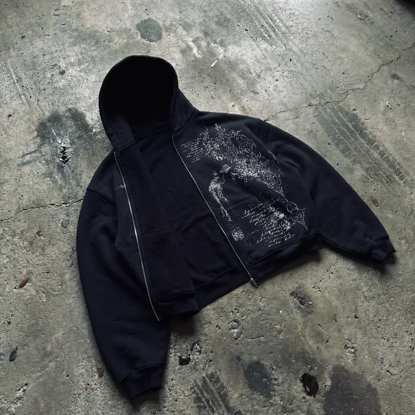 Thumbnail 2 - #16 Mens Zip Up Hoodies Comparison Guide