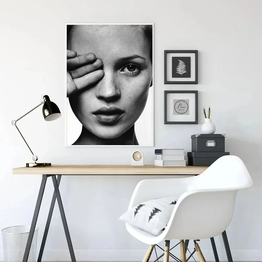 Vintage Sexy Supermodel Kate Moss Poster Smoking Canvas Painting Print Wall Art  Fashion Wall Art Picture Room Decor No Frane