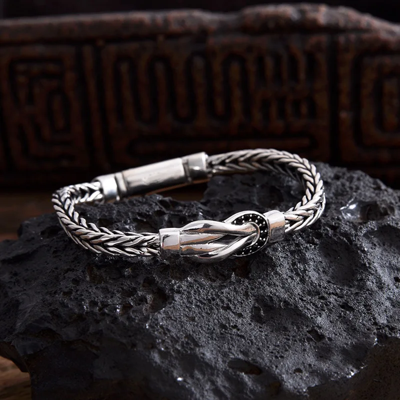 

New silver bracelet with personalized design for men, hand woven concentric knot bracelet for gift giving