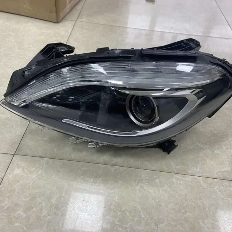 

Car LED Headlight headlamp Daytime Running Light DRL Head lamp for Mercedes Benz W246 B180 B200 B250 B260 2011-2014 Turn signal