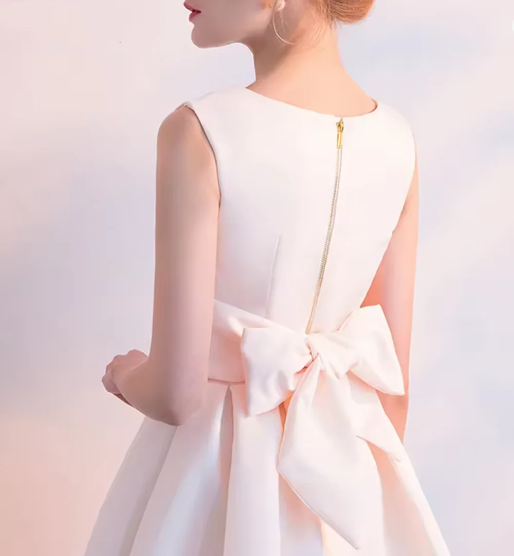 

Sexy Luxury Satin Short Dress For Women Hosts Retro Banquet Party Stage A-Line Back Bow Tassel Dress Slim Fit 2025 Customized