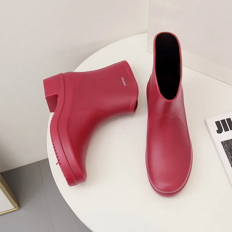 

Женские резиновые сапоги Faionable ort Tube, корейские водонепроницаемые кухонные сапоги Work oes, противоскользящие Restaurant oes, легко чистится