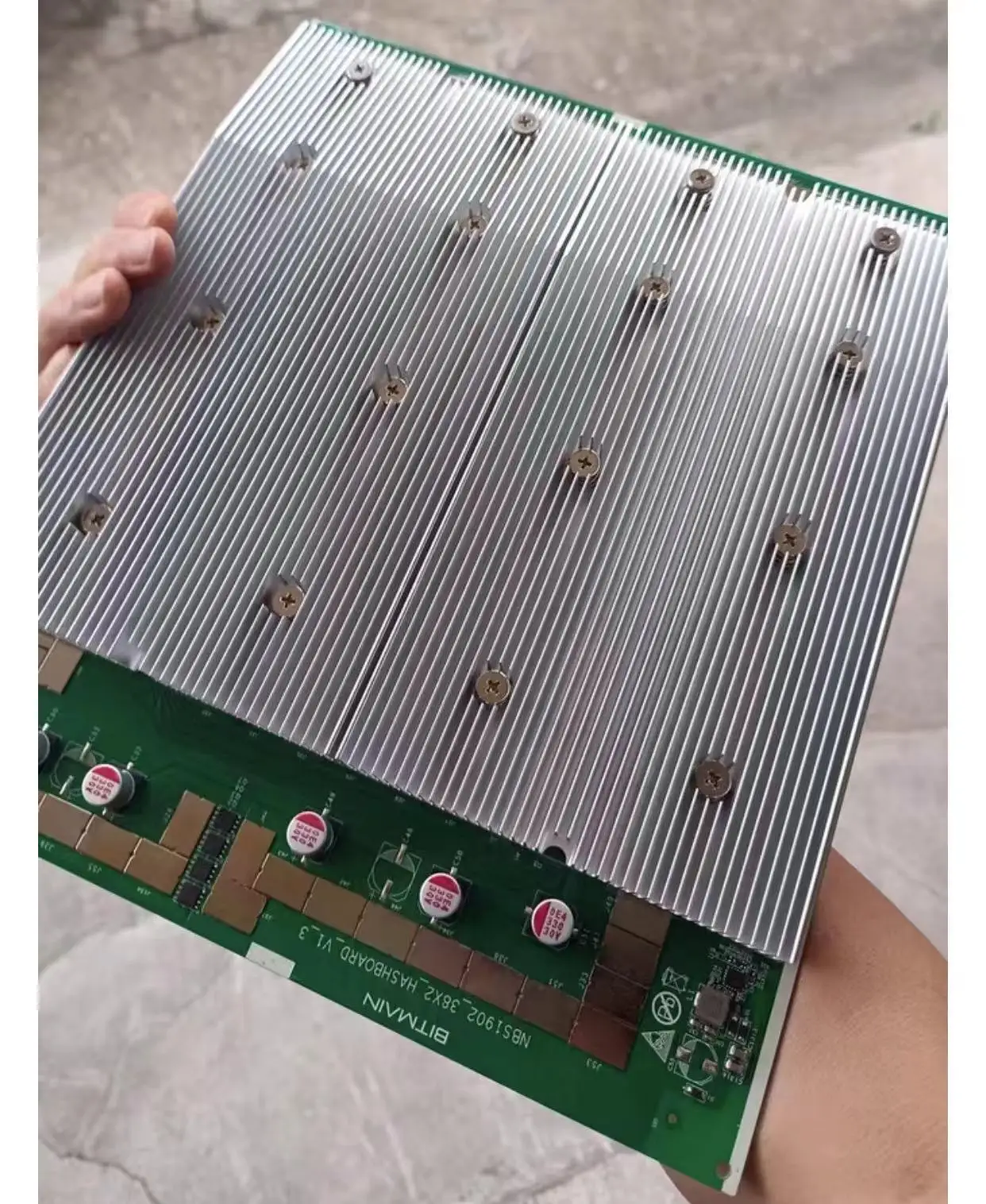 Used Antminer S19 HASH BOARD 32T Asic Miner Bitcoin Miner Machine Bitmain Antminer S17 T17 S9 T15 S15 HASHBOARD