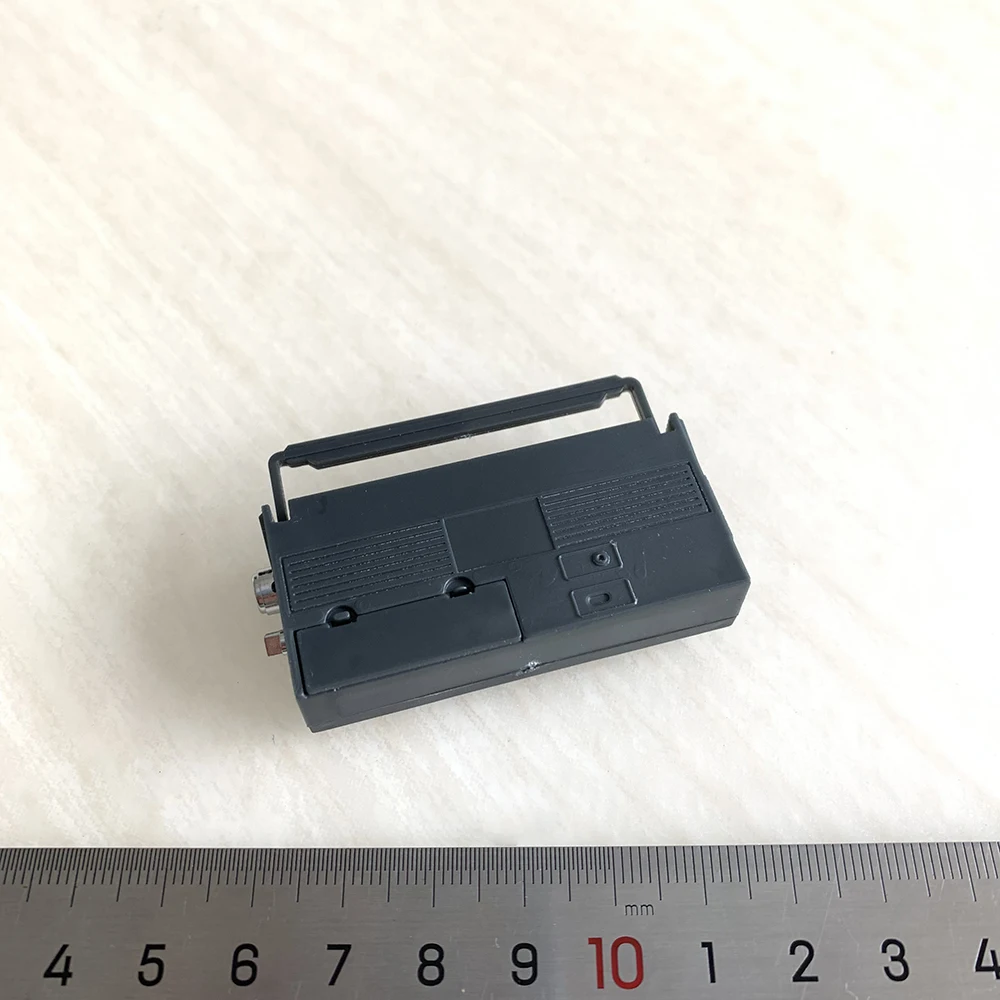 1/6 مقياس المشهد الملحقات دمية مصغرة الرجعية الكلاسيكية راديو نموذج الشريط راديو قديم مصغرة مسجل شرائط لشريط Blyth