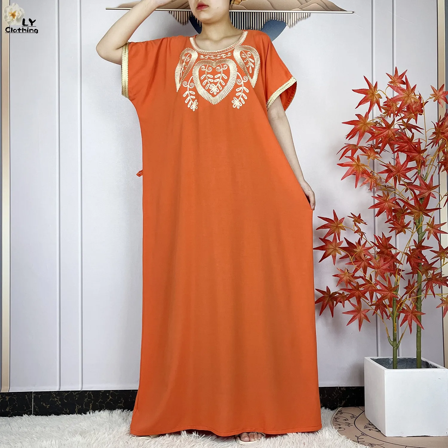 2024 New Summer Short Sleeve African Abaya Cotton Pure Color Embroidery Loose Woman Maxi Islam Tradition Dresses With Headscarf