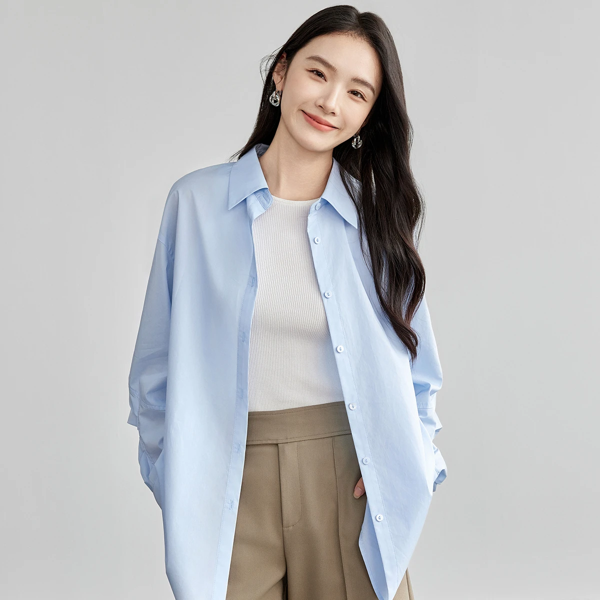 SENTUBILA Women's Cotton Blue Oversize Shirt 2026 Loose Casual Autumn Gathered Cuffs Long Sleeve Blouse Tops for Woman 151C58039