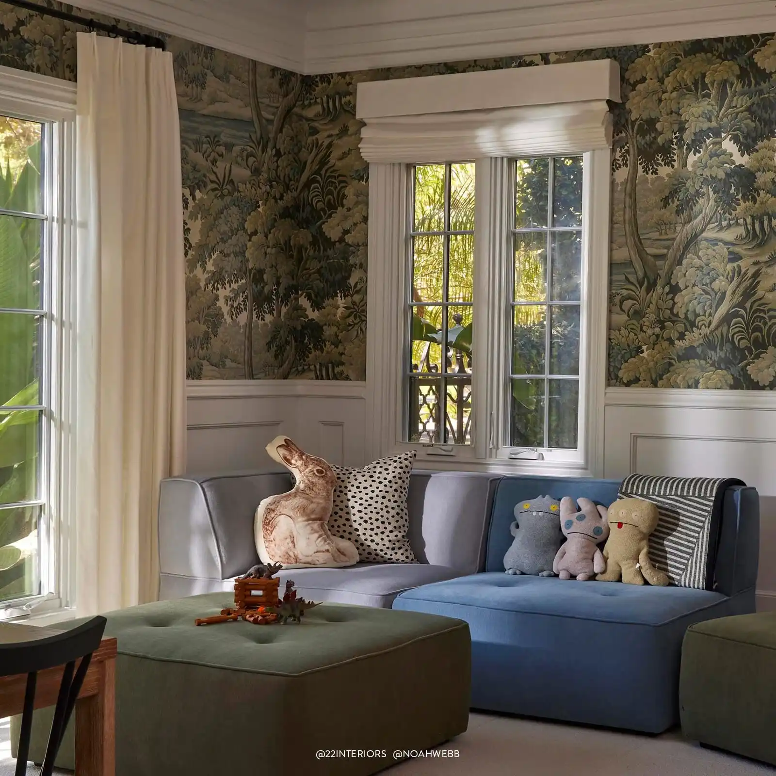 Customized wallpaper vintage European jungle forest wallpaper home decoration living room bedroom full house coverage 3d murals