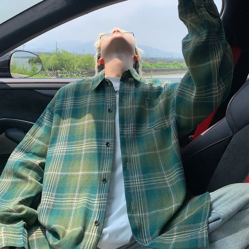 Autumn Long Sleeved Shirt Men Fashion Retro Plaid Shirt Men Japanese Streetwear Hip-hop Loose Casual Shirts For Men Large Sizes