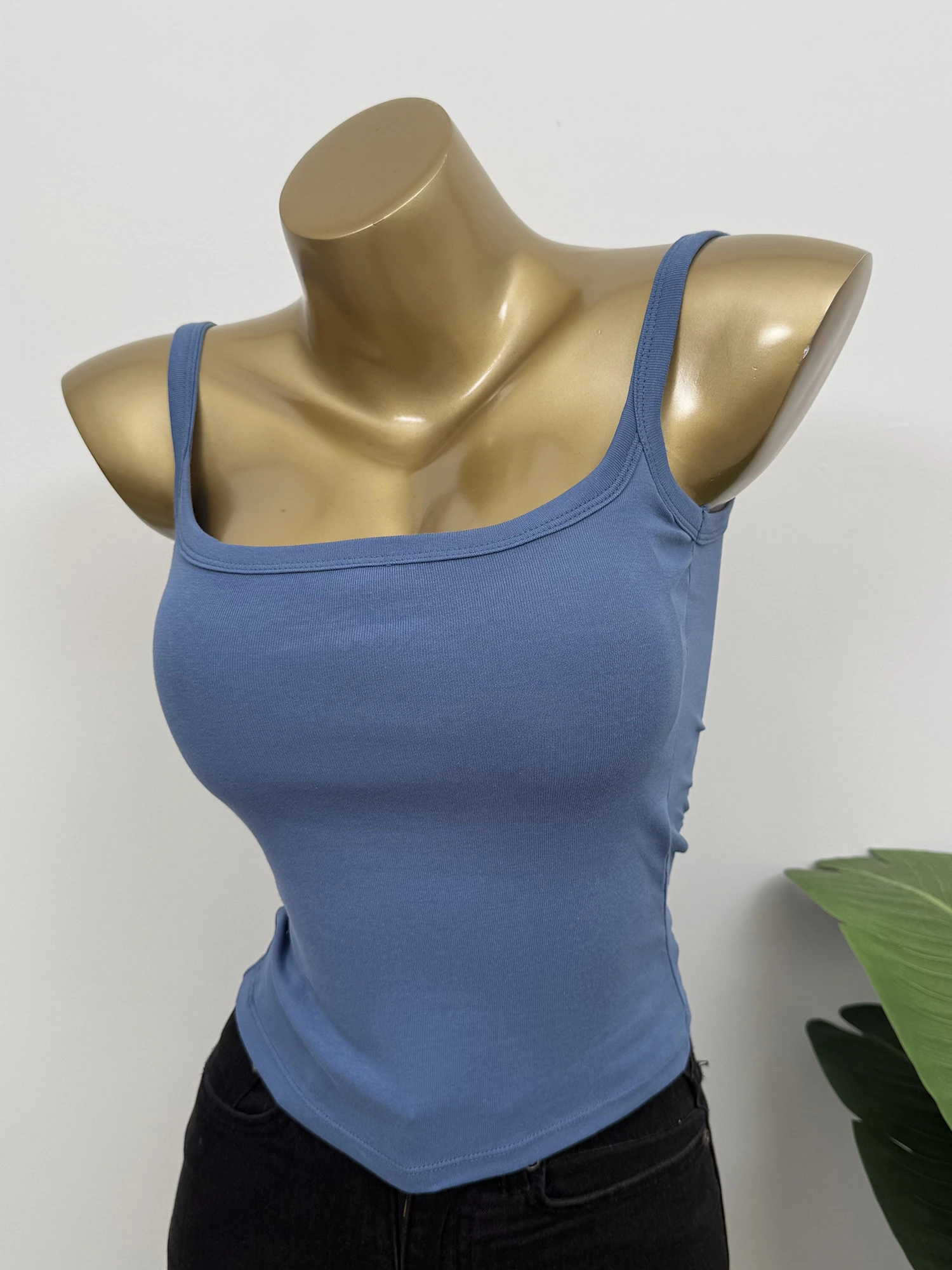 Women's Slim Fit U-Ne Csole Tank Top with Chest Pad Skin-Friendly Inner Wear ort Sle Commute Faion Pure Color