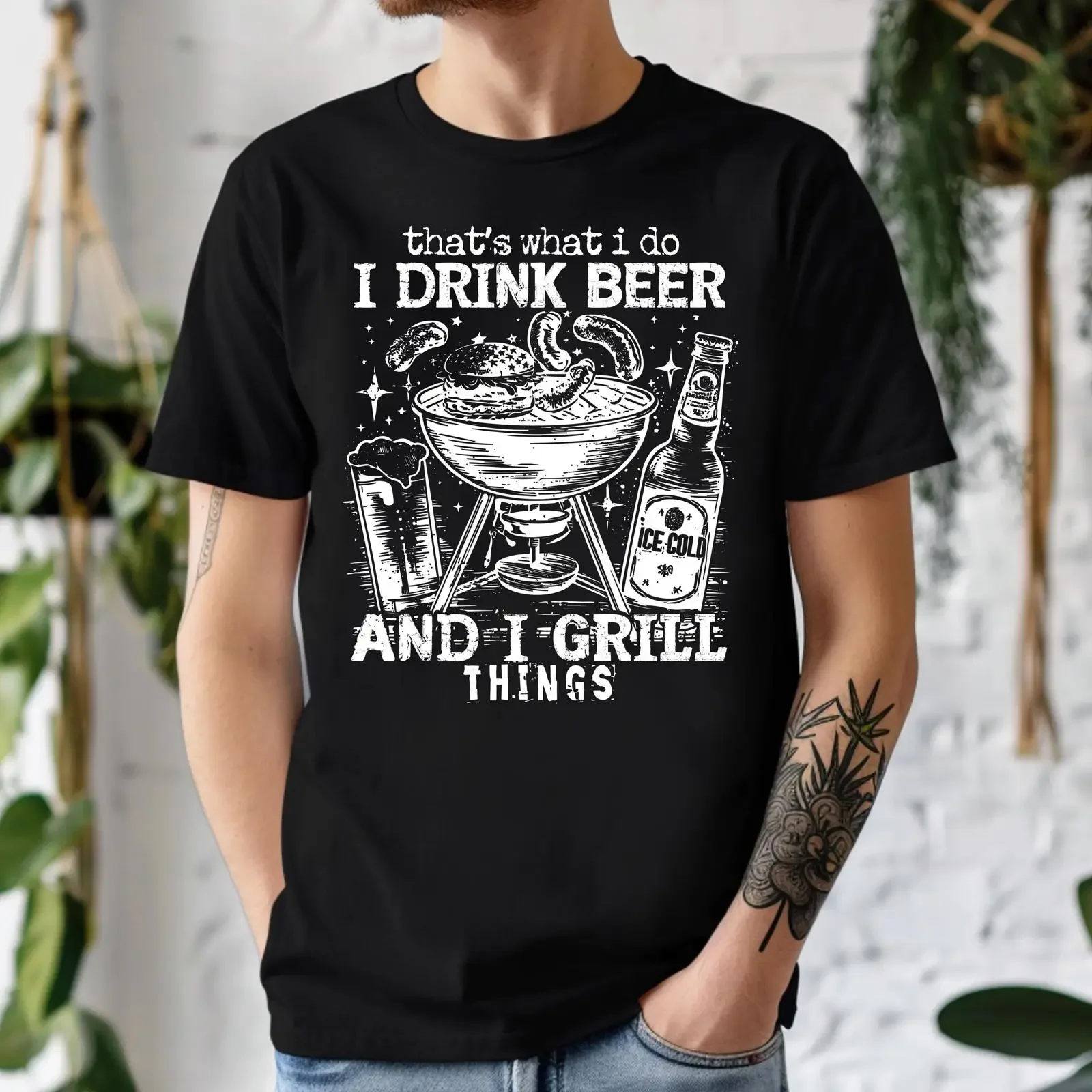 Camiseta divertida para papá de barbacoa con la frase 'Eso es lo que hago: bebo cerveza y asojo las cosas', estilo vintage lavado, informal, para hombre, para camping y actividades al aire libre.
