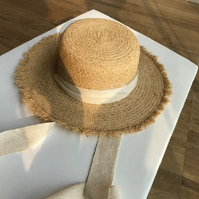 Straw Hat Women Wide Brim Sun Protection Beach Hat Black and White Ribbon Bowknot Straw Cap Casual Ladies Flat Top Panama Hat