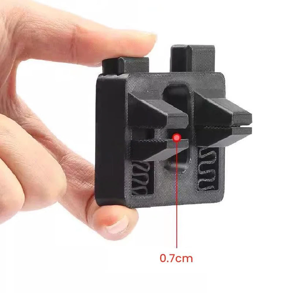 For Accurate Welding Electric Wire Welding Fixture 7*6*3cm Adjustable Wire Clamps DIY Welding Equipment For Automotive Repairs
