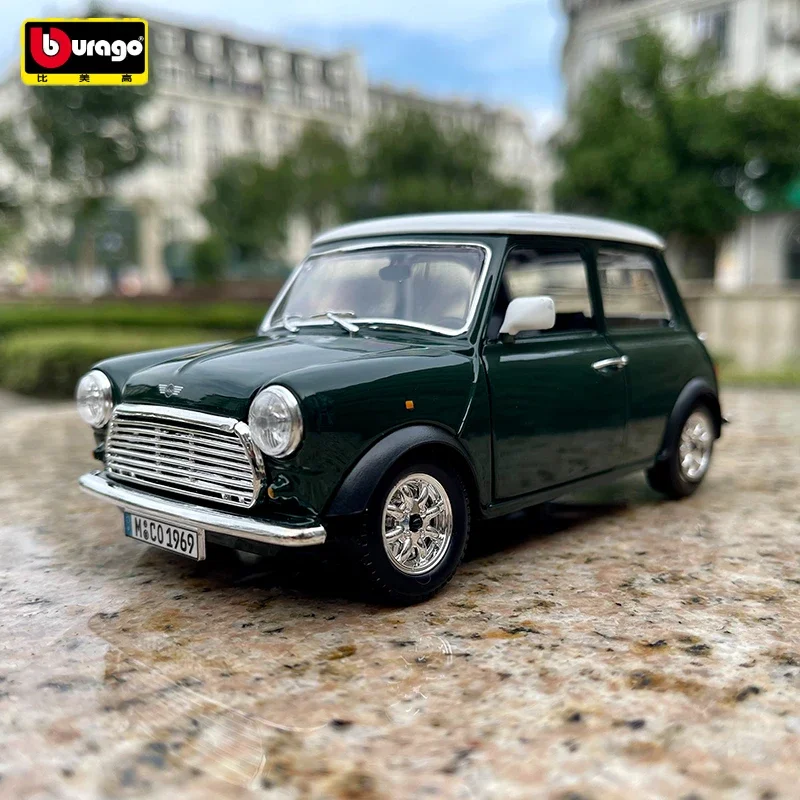 

Bburago 1:24 1969 BMW Mini Cooper Alloy Car Model Diecast Metal Toy Classic High Simulation Collection Boy For Childrens Gifts