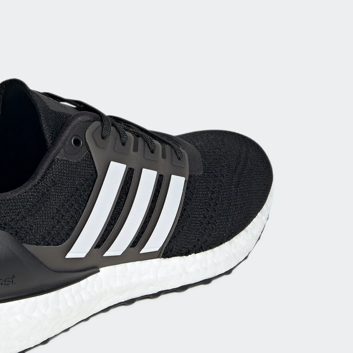 حذاء جري خفيف الوزن موسمي جديد للجنسين من أديداس GX7184