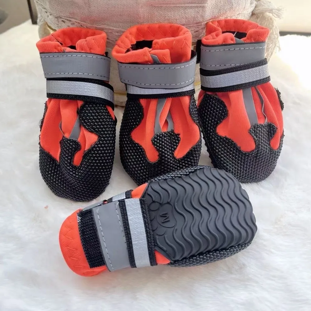 4pcs/set New Anti-Slip Dog Outdoor Sports Shoes Reflective Rubber Sole Dog Boots Waterproof Soft-soled Pet Rain Boots