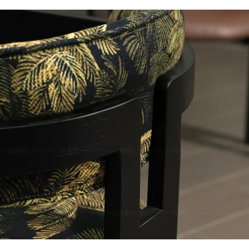 Solid wood dining chair Home backrest Dining table and chairs Comfortable sedentary chair Retro armchair