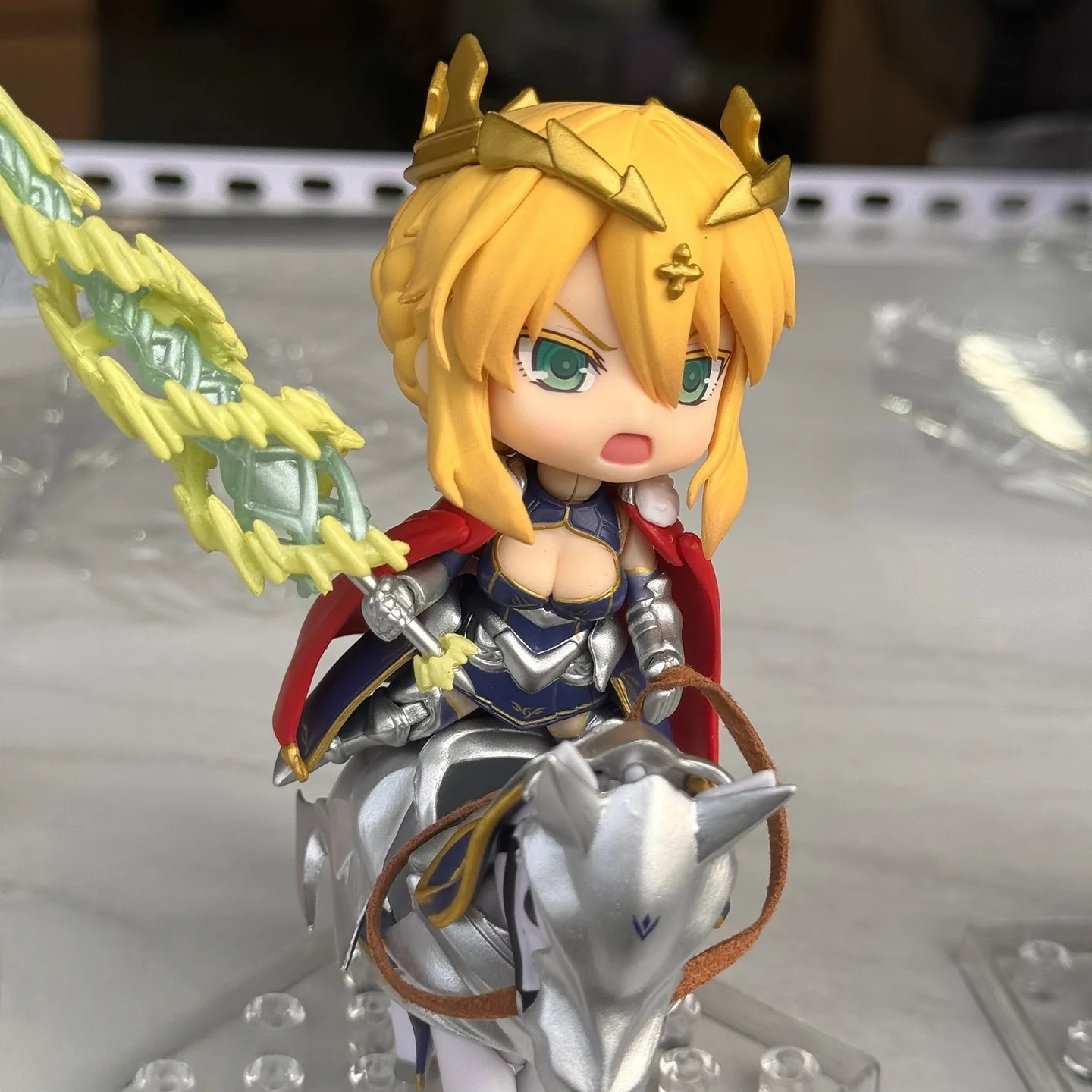 

Anime Fate Grand Order Altria Pendragon Lancer Ver. Multiple Accessories Pvc Game Girl Figure Model Statue Toy Gift