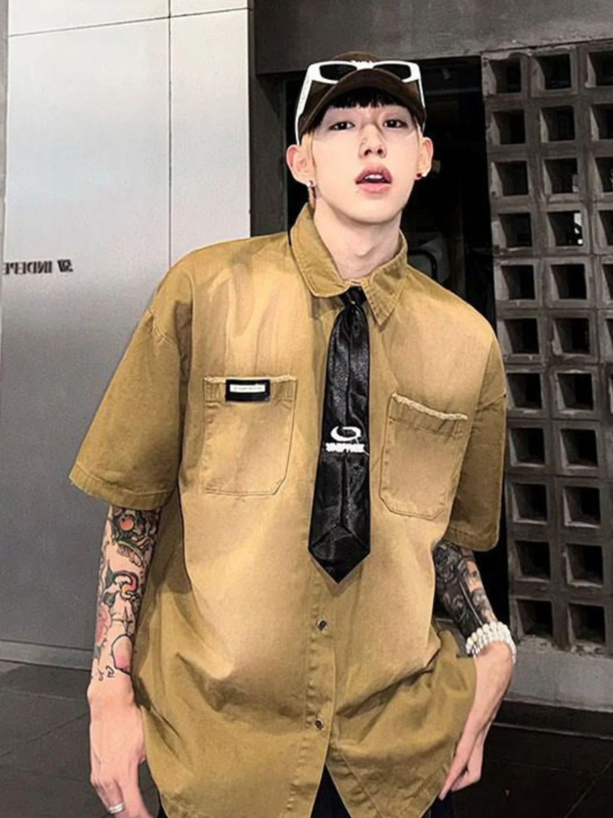 

Коричневая джинсовая куртка Adient для мужчин, легкая, в американском ретро-стиле, летняя, тонкая, свободного кроя, молодежный тренд