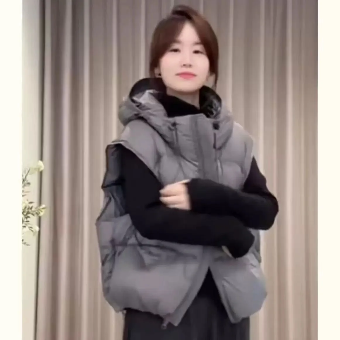 

Модный пуховый жилет с капюшоном, женский зимний новый маленький размер, тонкий, легкий, теплый, с плечами, модная хлопковая одежда в корейском стиле