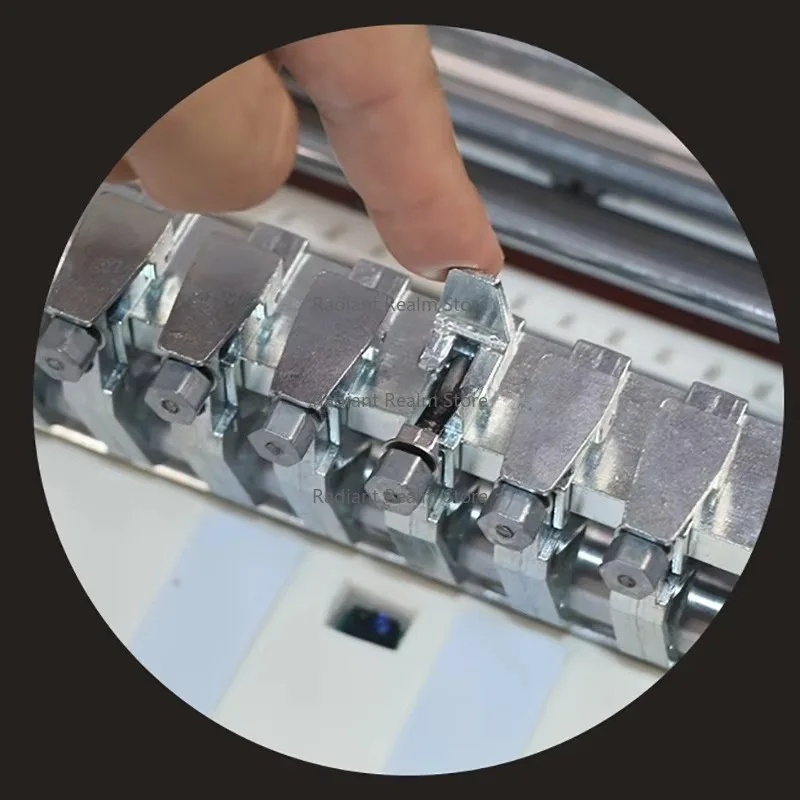 

Промышленная обработка бумаги Essential: полностью автоматическая машина для резки клейких наклеек формата А4 WD-18Y (высокая эффективность)