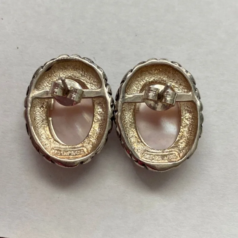 BKBK Vintage Oval Scallop Frame Mother of Pearl Stud Women Earrings Korean Fashion High-end Jewelry for Classic Style Enthusiasts Bridal Shoppers Easter Xmas Thanksgiving Wedding Tea Party Office Daily City Travel Ear Accessories