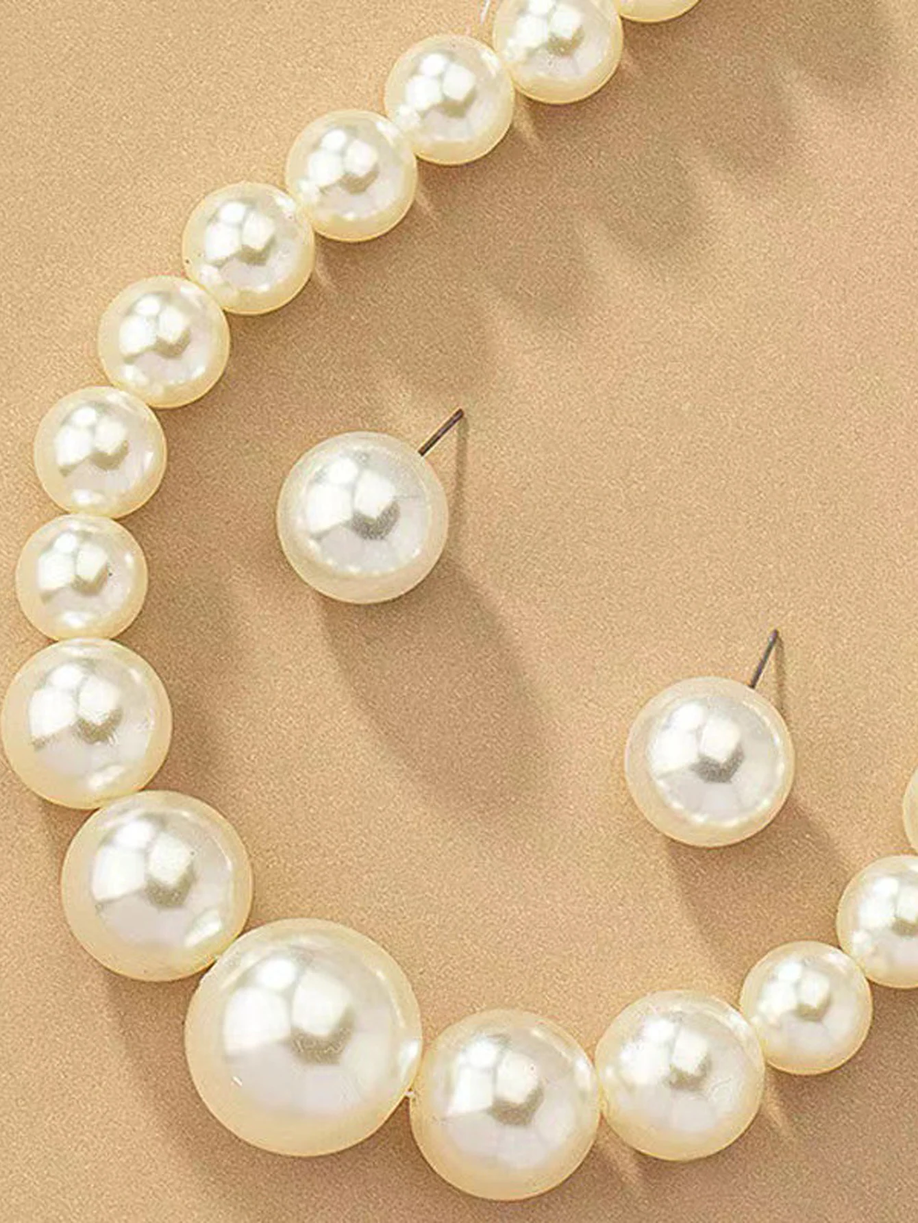 3 pieces of women's trendy large pearl earrings, necklaces, jewelry sets, weddings, banquets, parties, and holiday gifts