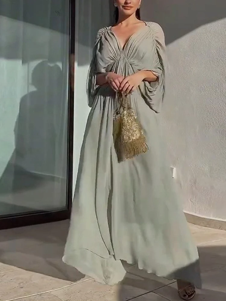 Sommer-Damenbekleidung im europäischen und amerikanischen Stil, neuer Stil, modisches Cape-Stil-Ärmel, V-Ausschnitt, plissiertes Midikleid