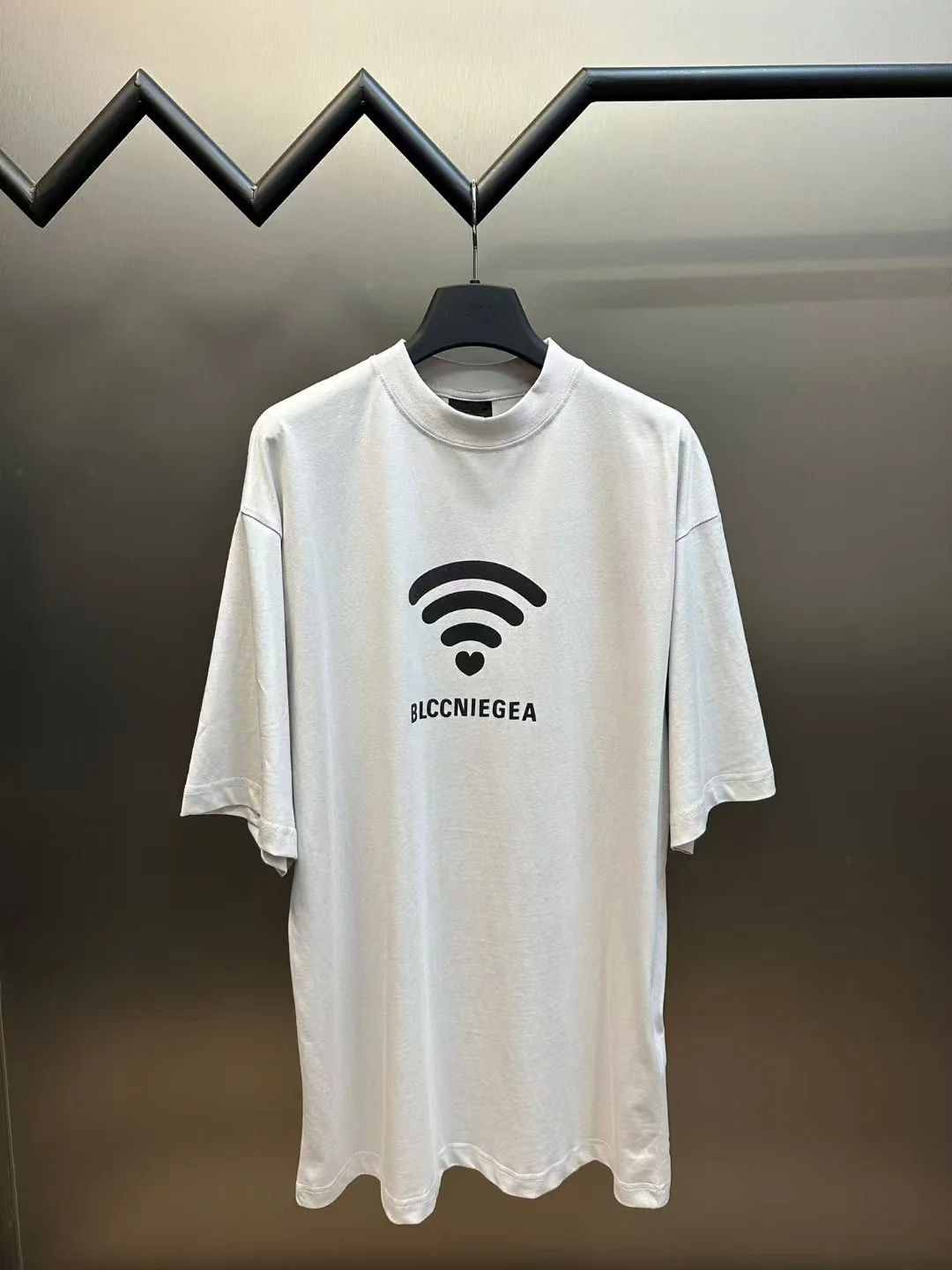 BLCCNIEGEA ثقيل الوزن عالي الجودة باريس B تي شيرت موضة فضفاضة تناسب قصيرة الأكمام طاقم طباعة رسالة تصميم القطن الخالص للجنسين