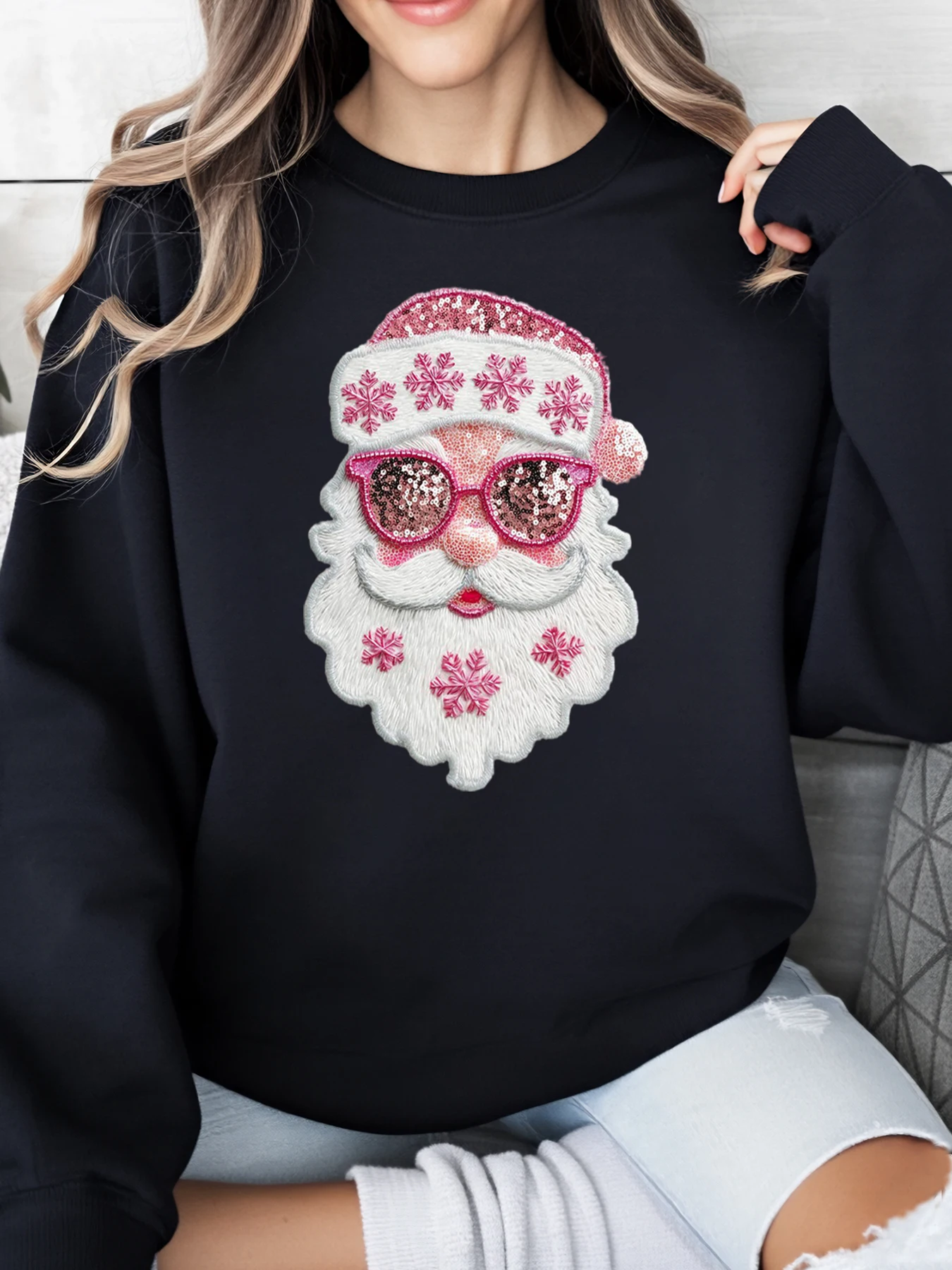 

Santa Claus with Pink Sunglasses and Snowflakes Christmas Sweatshirt Women Casual Holiday Wear Black Plus-Size