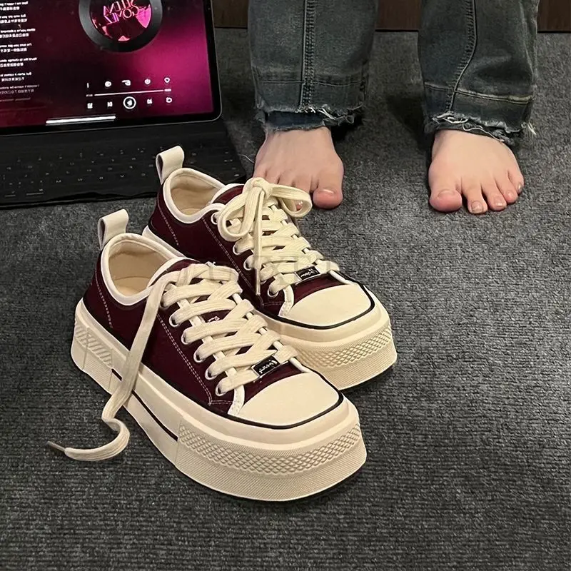 Thick Soled Square Toe Low Cut Canvas Shoes for Women Fashion Trend Comfortable and Non Slip Versatile Casual Board Shoes