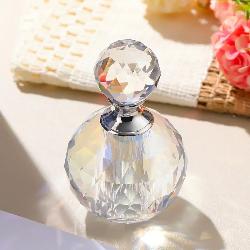 14ML Crystal Glass Perfume Bottle High-grade Diamond Shape Essential Oil Volatile Stick Household Glass Bottle Sub-pack Sample