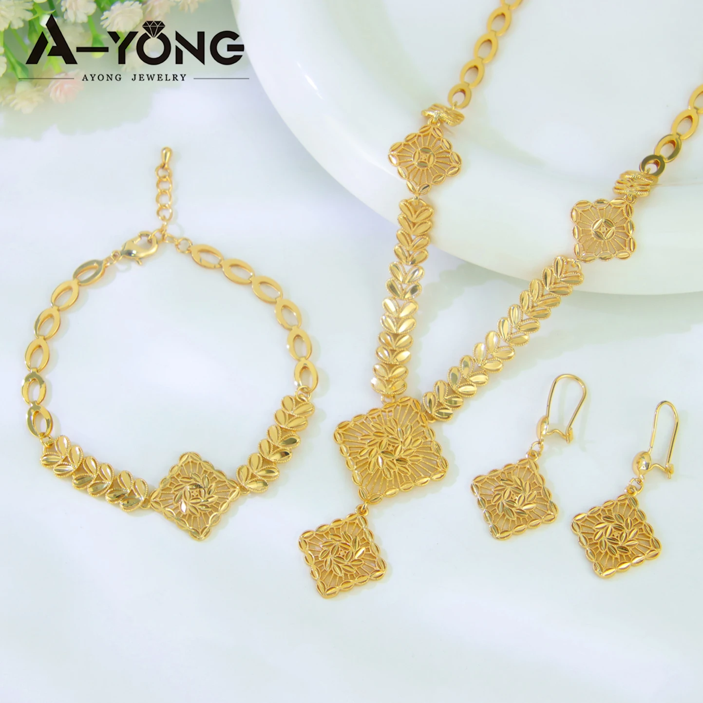 Luxuriöses Dubai Brautschmuck-Set 21k Vergoldet Nigeria Elegante Halskette Armband Ohrringe Arabischer Frauen Party-Schmuck – Detail 33