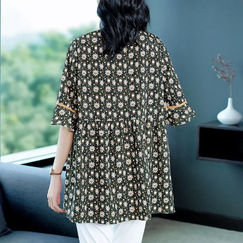 Vintage Star Moon Printed Shirt Summer Round Neck Button Casual Half Sleeve Female Clothing Fashion Korean Loose Midi Blouse New