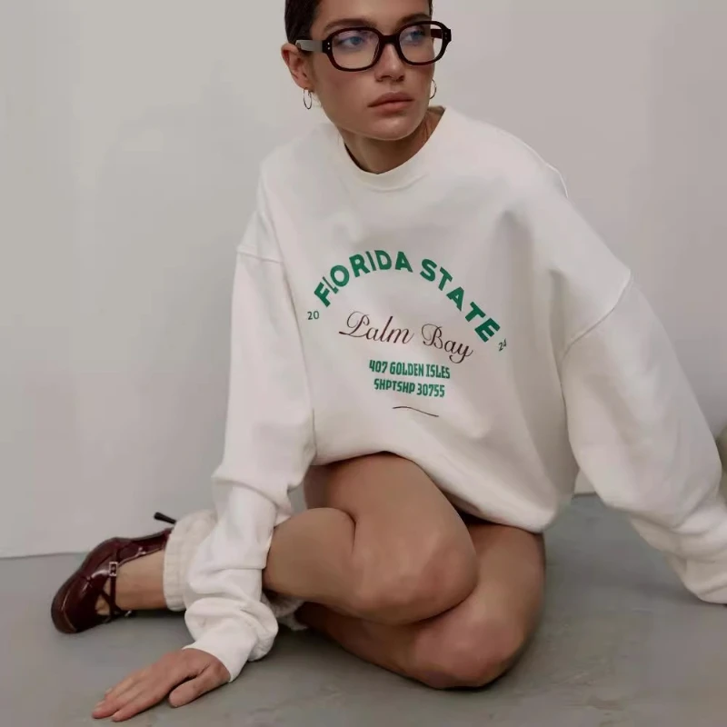 Felpa con cappuccio girocollo casual stile retrò da strada stampata con lettera basic autunnale 2025 per donna