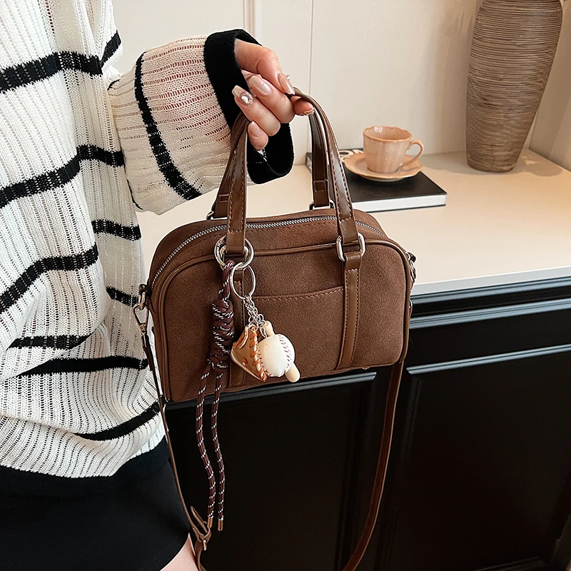 

Retro Faux Suede Shoulder Bag Women Vintage Boston Handbag Travel Large Capacity Crossbody Bags Designer Luxury Clutch Purse