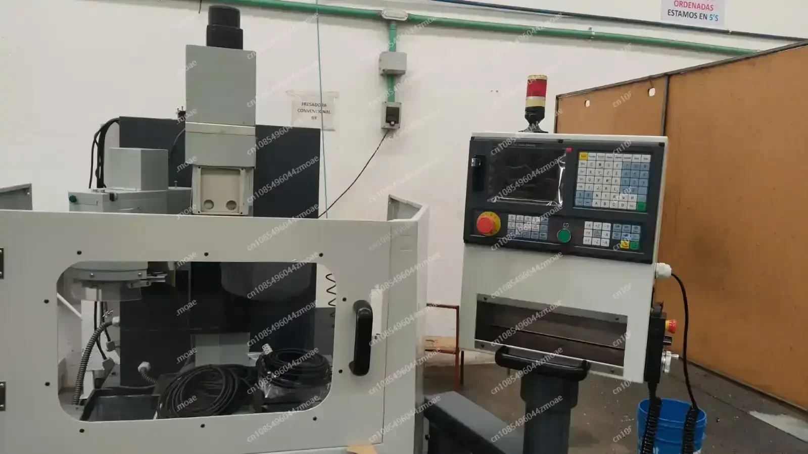 

Complete Sets Include Servo Motor And Driver 3 Axis Full Kit X And Z Lathe Machine CNC Controller