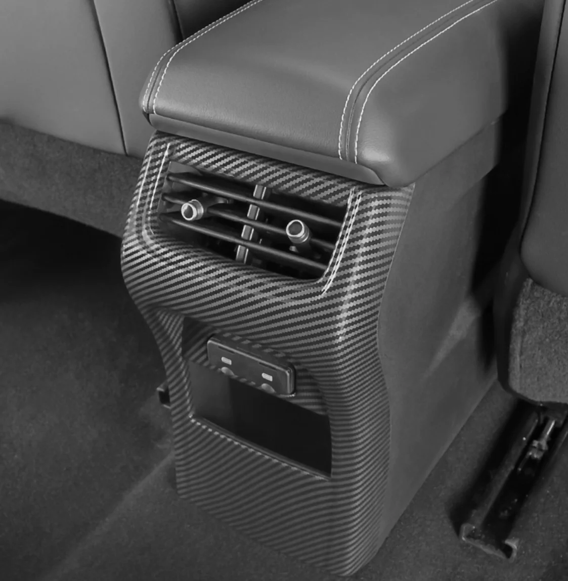 

Suitable for Great Wall Tank 300 2022 2023 Anti Kick Rear after Outlet wind Port ABS Decorative Automotive Parts