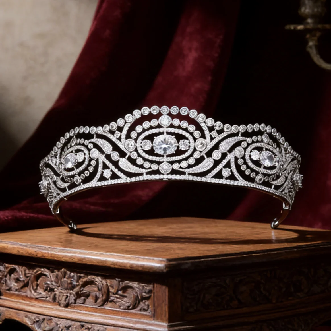 European Retro Spanish Royal Crown Princess Baroque Platinum Crown High-end Bride Zircon Wedding Headwear
