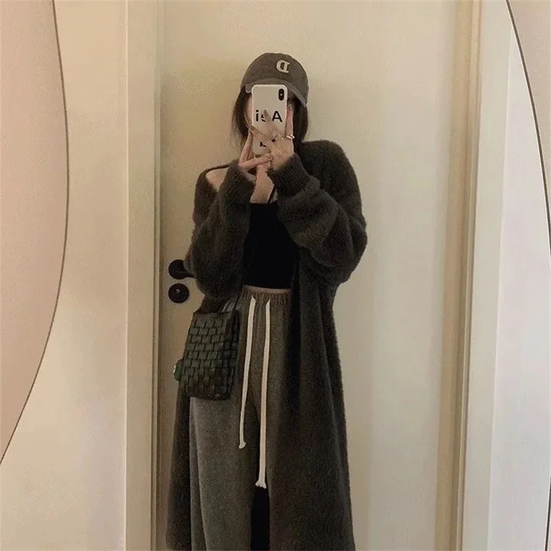 New 2024 Imitation Mink Coat Slimming Autumn And Winter Loose Fitting Long Sweater Thickened Lazy Knitted Cardigan Jacket White