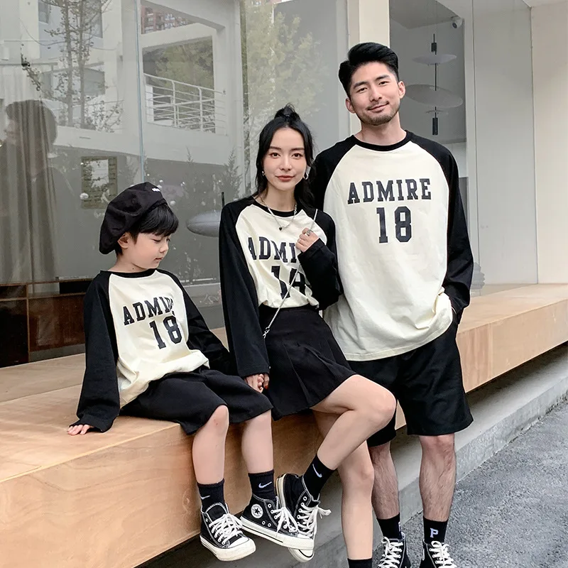 Family t-Shirt Couples Woman And Male Clothing Fashion Dad Mom Son Daughter Equal Cotton Long Sleeve Tops Parent-Child Clothes