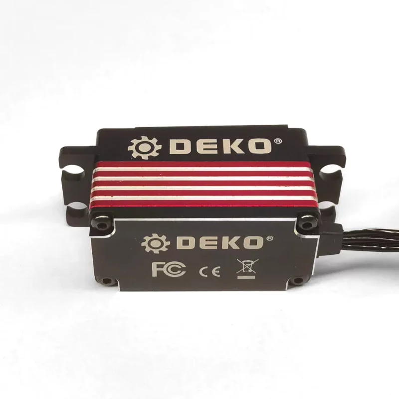 DEKO 2025 Nuevo producto Servo de dientes de acero sin escobillas de perfil bajo BL718 BL715 Coche de deriva de ala fija especializado