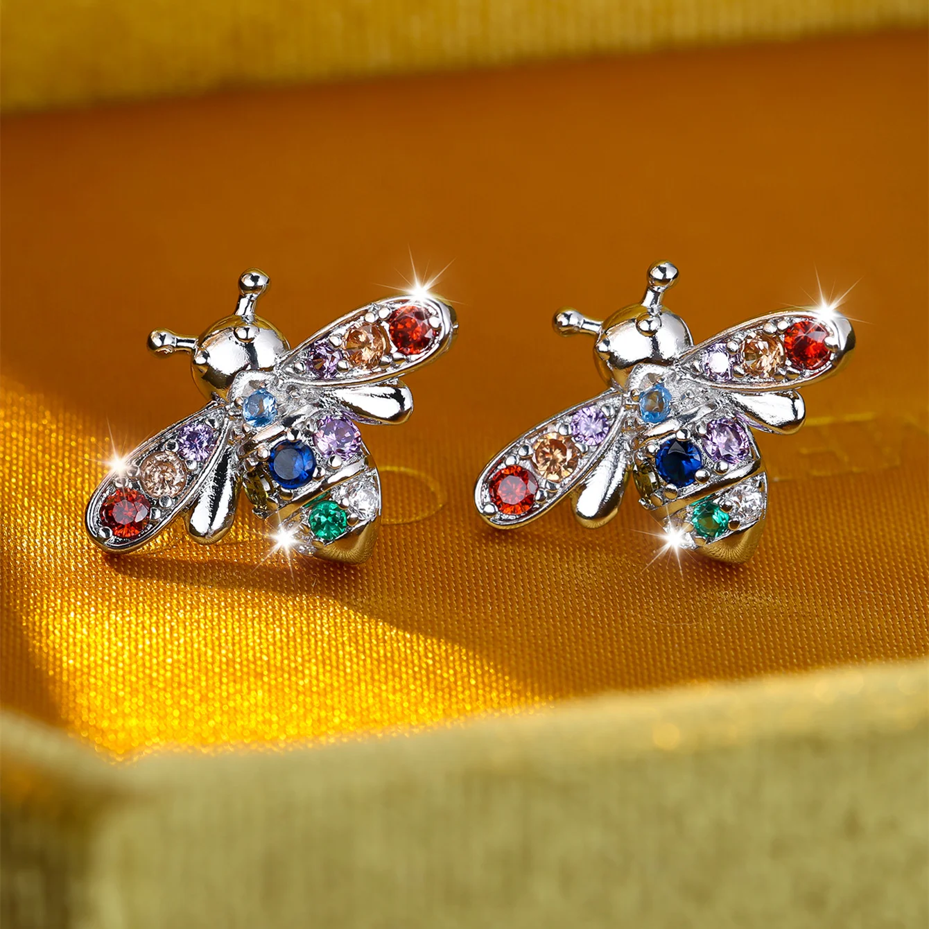 Cute Female Crystal Rainbow Zircon Stone Bee Stud Earrings Vintage Silver Color Wedding Jewelry For Women