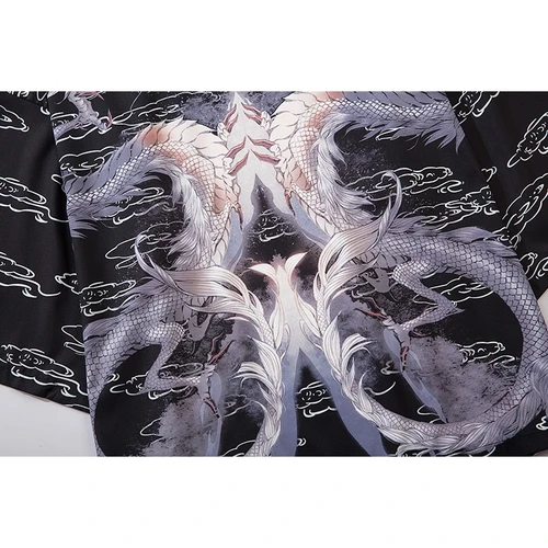 Abbigliamento tradizionale da uomo