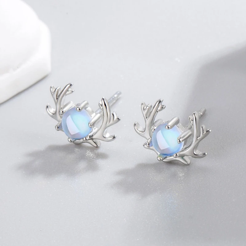 925 Sterling Silver Stud Earrings Fashionable New Design Antler Elements Simple Stylish Unique Ear Accessories for Women
